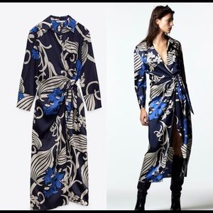BLOGGERS ZARA Navy Blue/ Black/ Ivory Print Wrap Dress